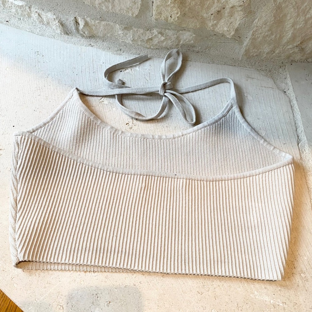Aritzia Babaton‎ Ribbed Knit Halter Crop Top Beige Size Medium